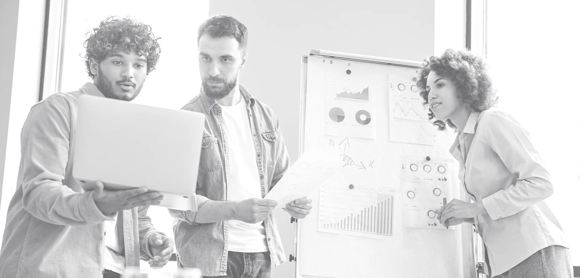The Ultimate Guide to Goal Tracking: How to Stay on Track and Achieve Success